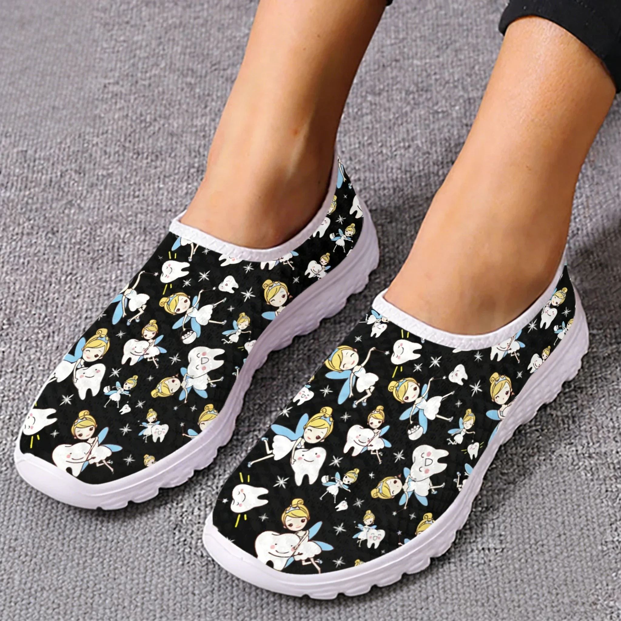 Women Shoes Tennis - かわいい漫画ナースエルフ/歯メッシュ高品質スニーカー女性男性ティーンエイジャーカジュアルファッションカスタムメイドテニスフラットカップルシューズ