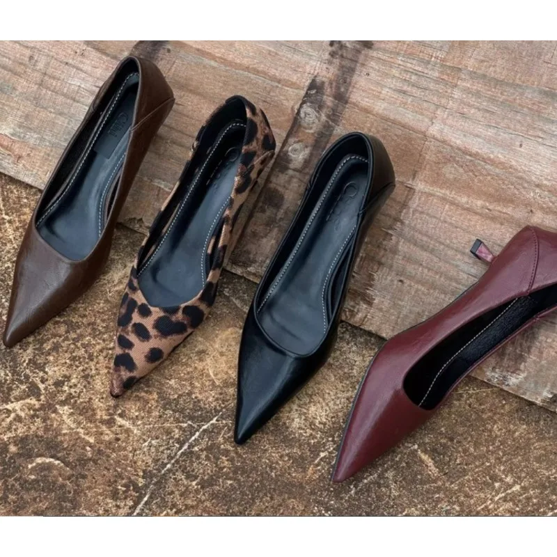 Slingback Pumps Women - 2024 女性のセクシーなハイヒールバーガンディヌードパンプスストリッパースティレットヒール光沢のある革の結婚式のブライダル品質の赤い靴