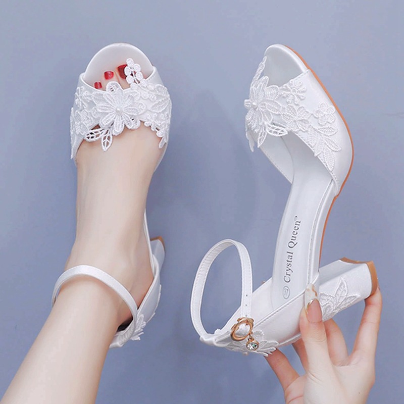 女性ホワイトシルクハイヒール夏ピープトウバックルストラップブ - Peep Toe Heels のレビューと価格