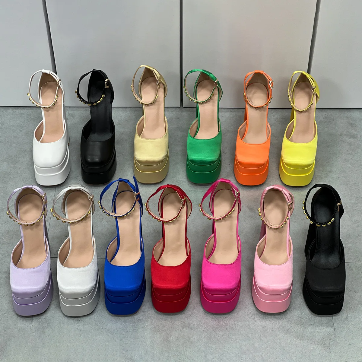 ラウンドトゥベージュハイヒールバスケットボールプラットフォー - Women Shoes Zara のレビューと価格