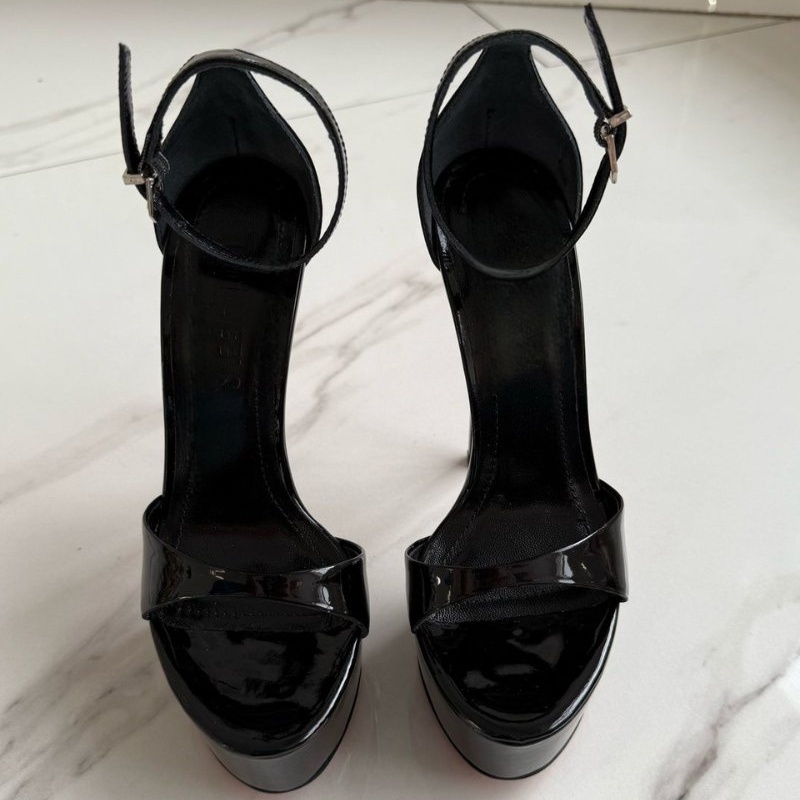 レディースサマーハイヒールサンダル、ラウンドトゥ、ピープトゥ - Peep Toe Heels のレビューと価格