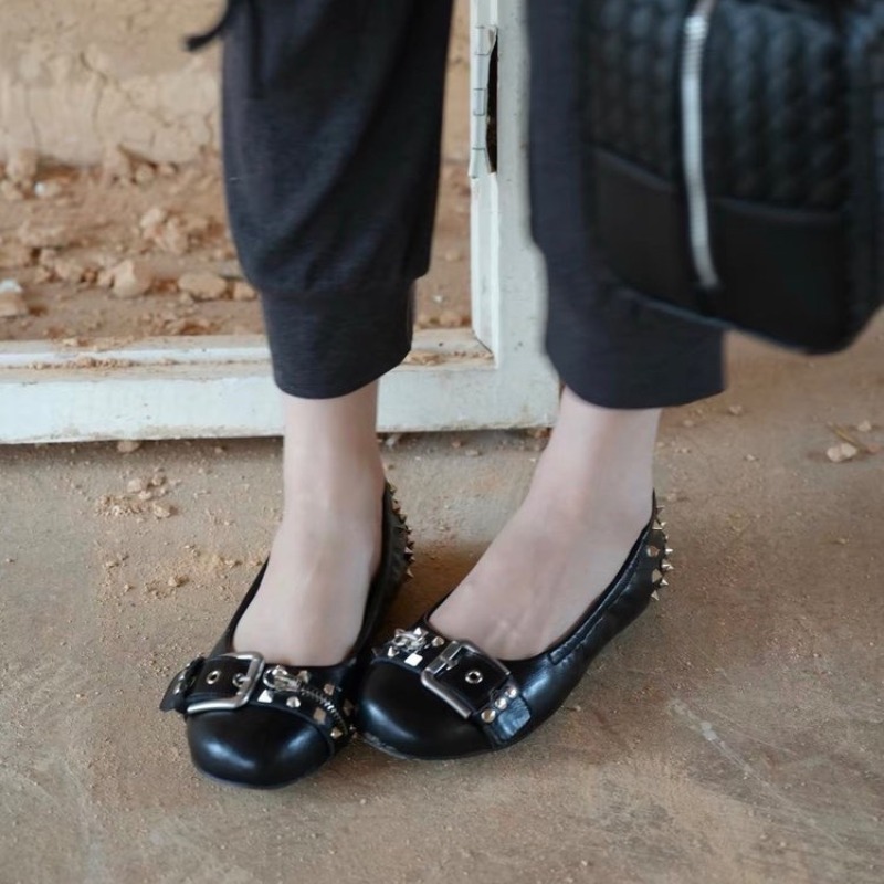ボルトラウンドヘッドシングルシューズレディースレザーバックル - Slingback Pumps Women のレビューと価格