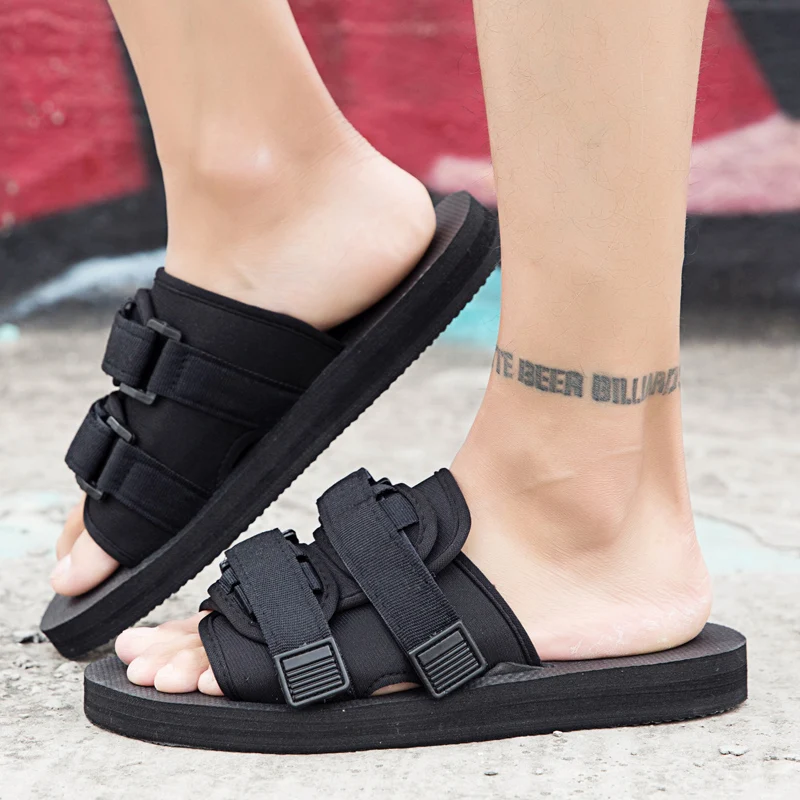 キャンバスカジュアルカップルシューズスリッポンビーチスリッパ - Women'S Shoes Yeezy のレビューと価格